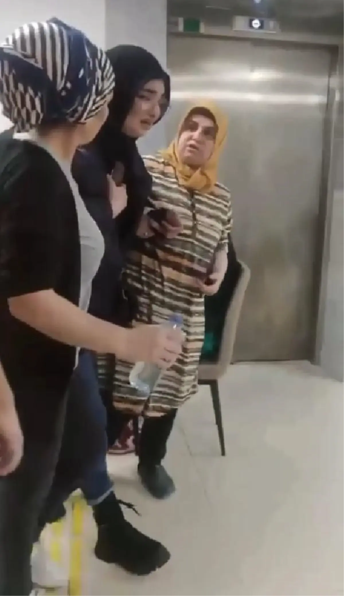 Çubuk\'ta KYK Kız Öğrenci Yurdu\'nda Asansör Arızası