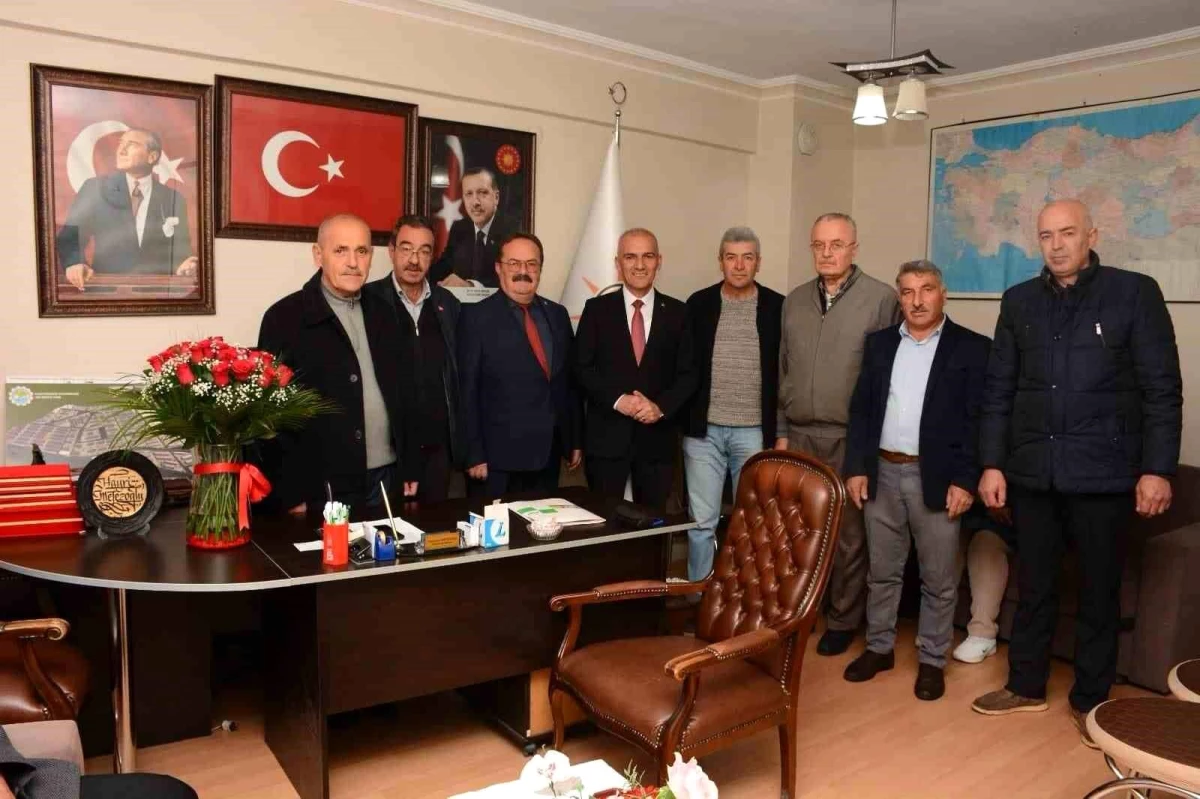 Devrekani Belediye Başkanı Engin Altıkulaç, AK Parti\'ye aday adaylığı başvurusu yaptı