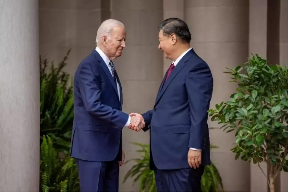 Biden ve Şi, APEC Zirvesi\'nde görüştü