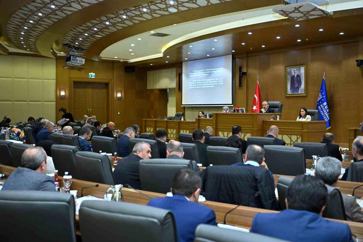 Bursa Büyükşehir Belediye Başkanı Alinur Aktaş: Bursa\'nın kentsel dönüşüme ihtiyacı var