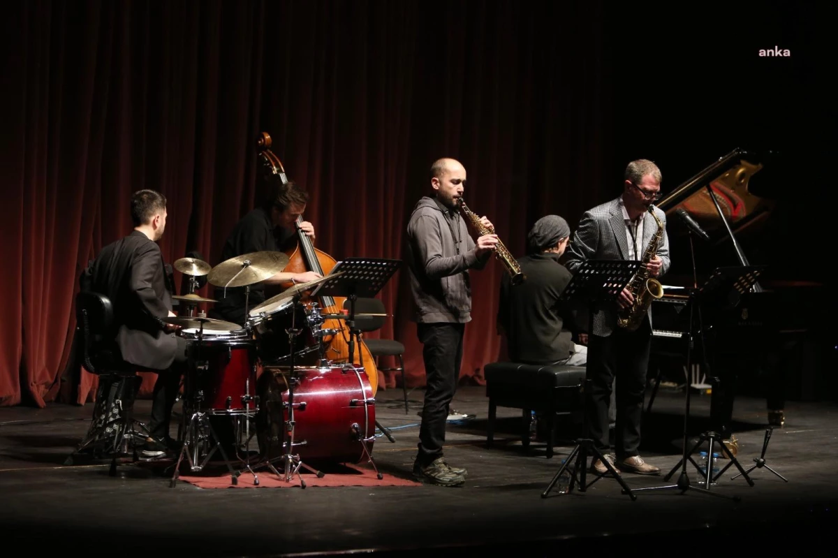 Eskişehir Caz Geceleri\'nde Türkiye-Kanada Quartet Sahne Aldı