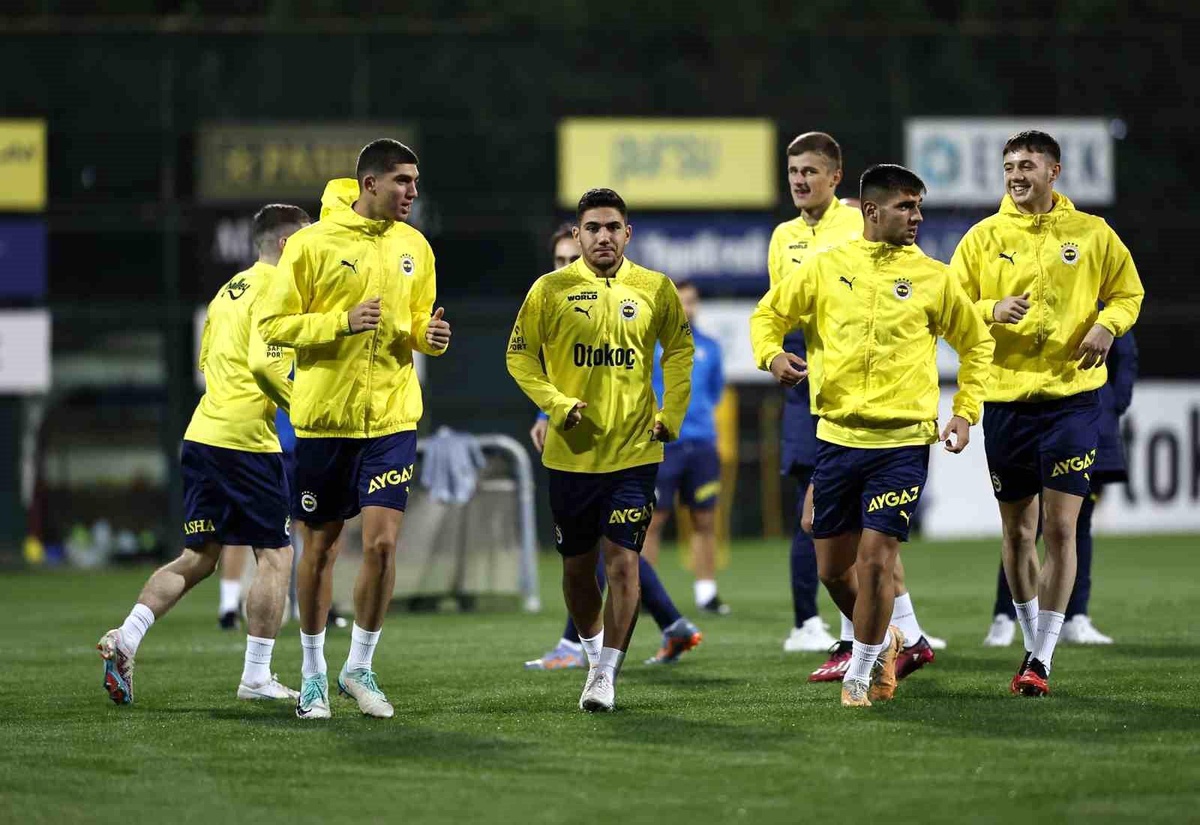 Fenerbahçe, Fatih Karagümrük maçının hazırlıklarına başladı