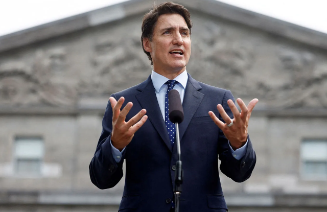 Kanada Başbakanı Justin Trudeau, yemek yediği restoranda protesto edildi: Ellerinde kan var