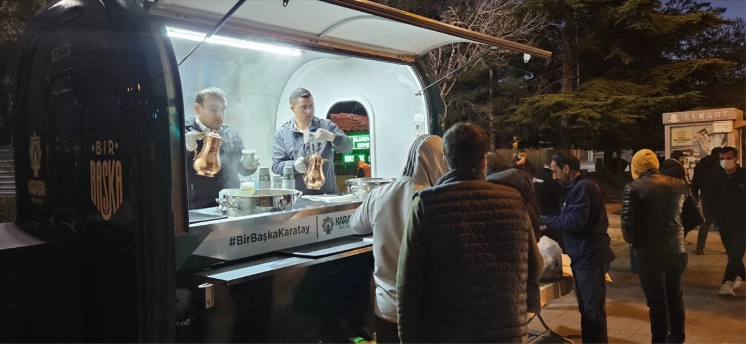 Karatay Belediyesi Soğuk Havalarda Vatandaşlara Çorba İkram Ediyor