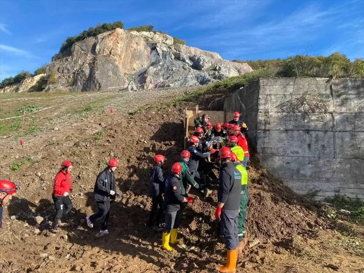 Kocaeli\'de AFAD tarafından 2023 Yılı Yerel Düzeyde Saha, Masabaşı ve AYDES Tatbikatı düzenlendi