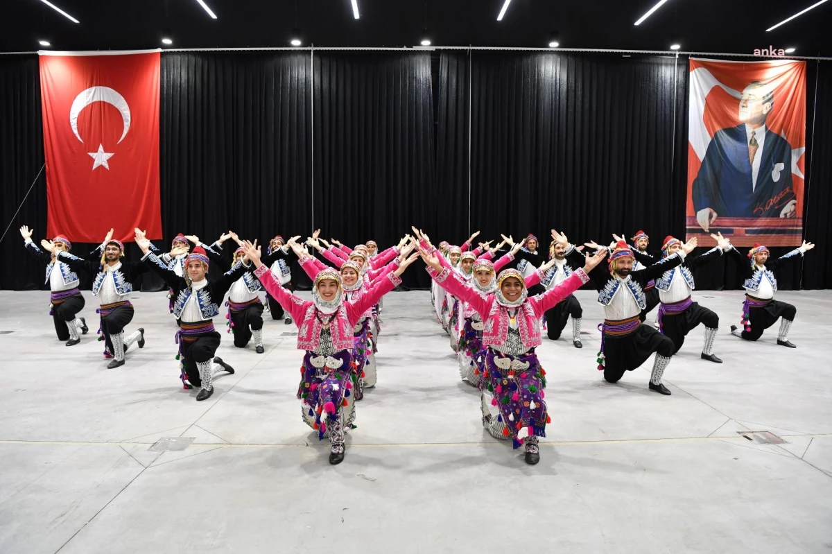 Konyaaltı Belediyesi Halk Oyunları Topluluğu Yeni Dansçılarını Arıyor