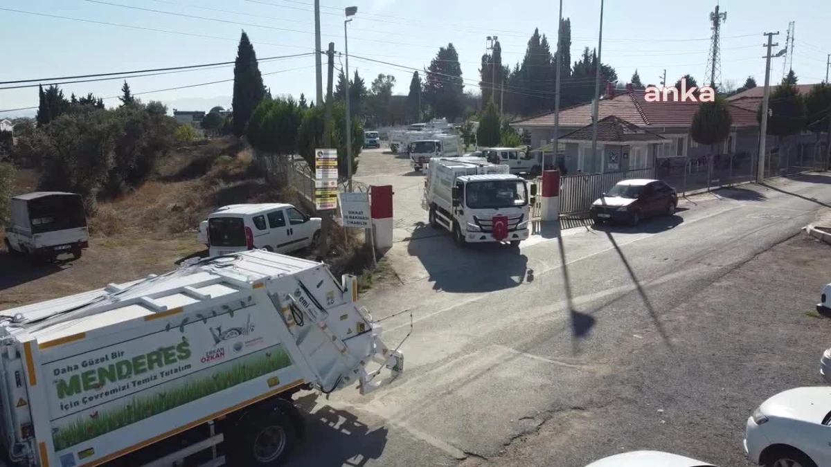 Menderes Belediyesi\'ne 10 Yeni Çöp Kamyonu Kazandırıldı