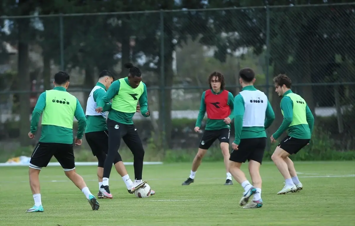 Sakaryaspor, Beşiktaş ile hazırlık maçına çıkacak