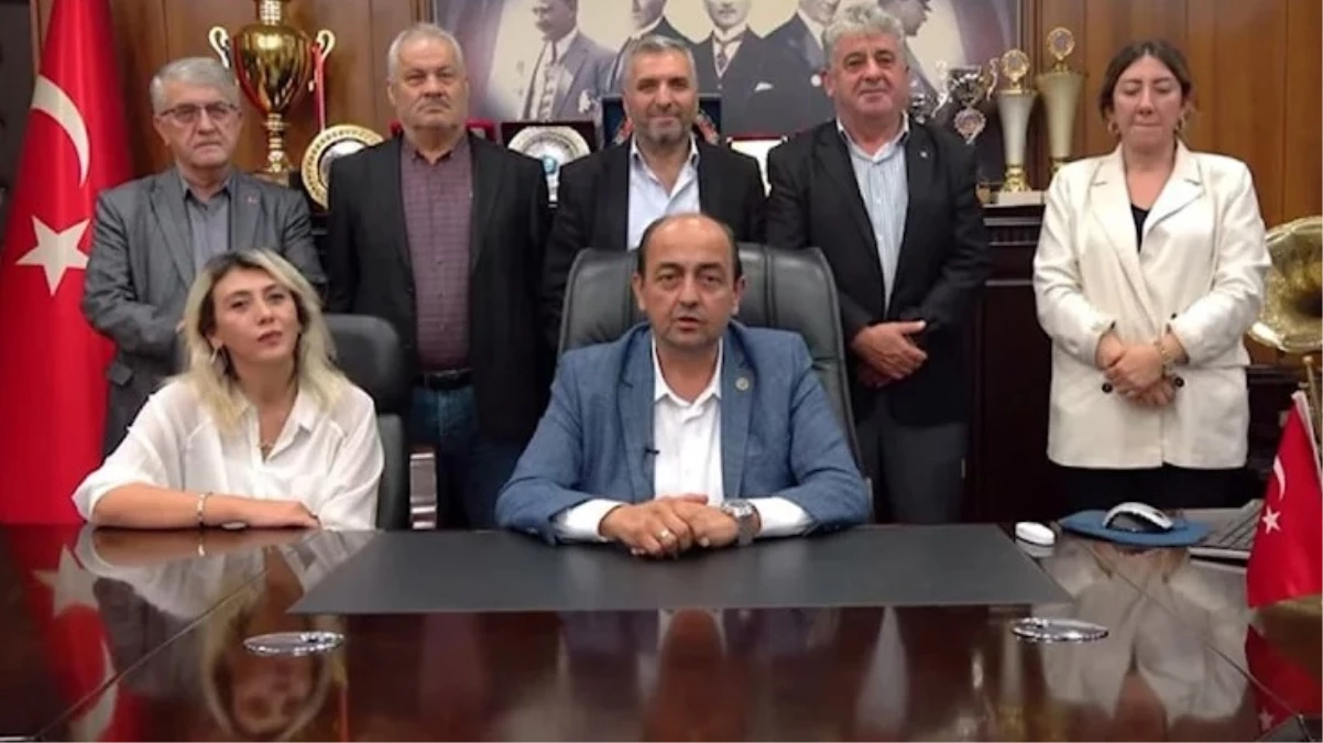 Tacizden yargılanan belediye başkanı kamera karşısında: AK Parti\'den istifa ediyorum, yeniden adayım
