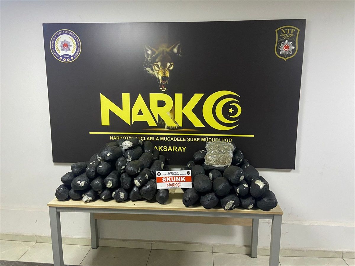 Aksaray\'da Uyuşturucu Operasyonunda 3 Zanlı Tutuklandı