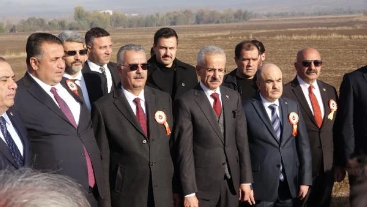 Ulaştırma Bakanı Uraloğlu: Ülkemizin her köşesini nitelikli yol ağlarıyla donatıyoruz