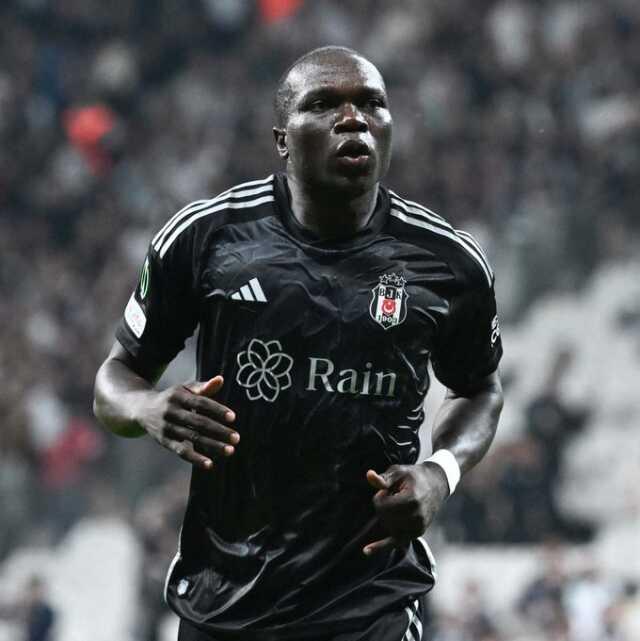 Beşiktaş'ın yıldızı Aboubakar, Afrika'da finale çıktı