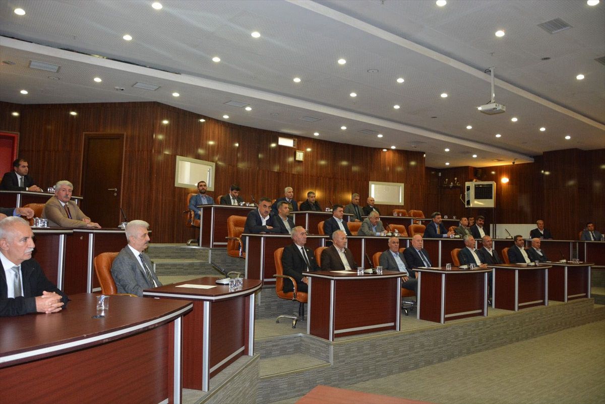 Bitlis İl Özel İdaresi\'nin 2024 Yılı Bütçesi 430 Milyon Lira Olarak Belirlendi