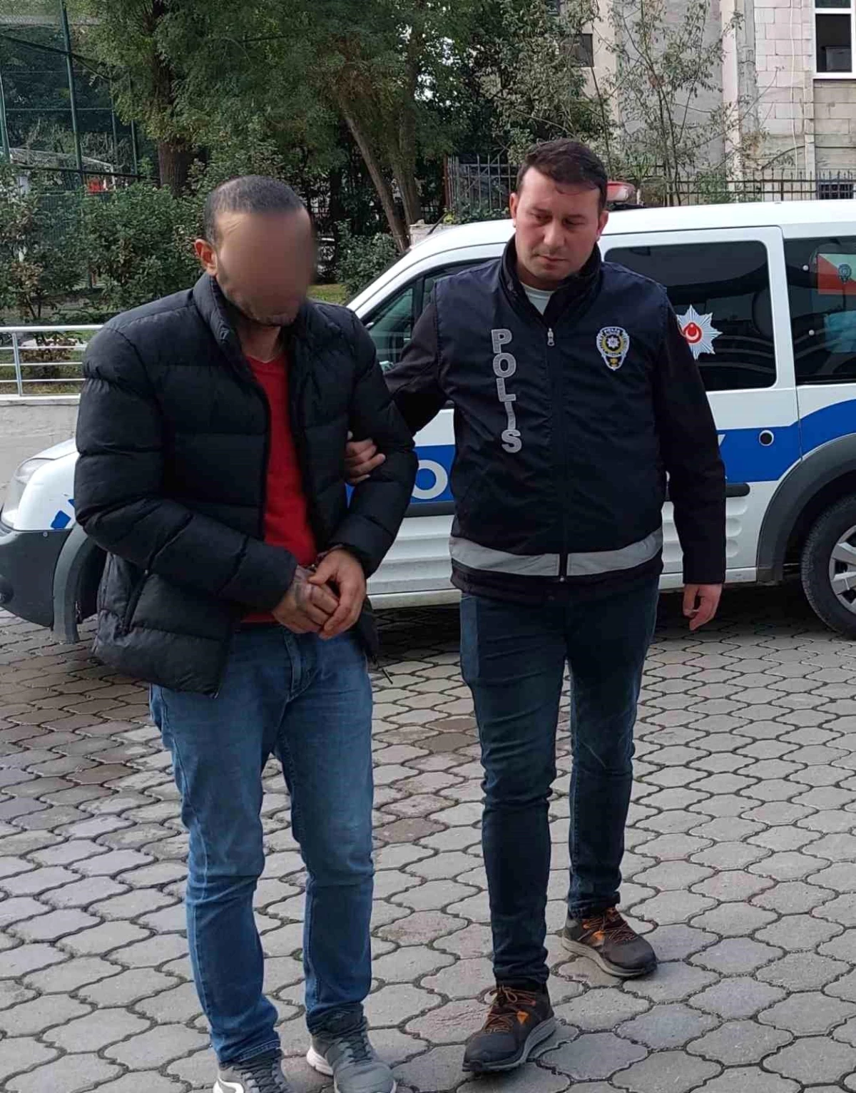 Samsun\'da Cep Telefonu Gaspı İddiasıyla Yakalanan 3 Kişi Serbest Bırakıldı