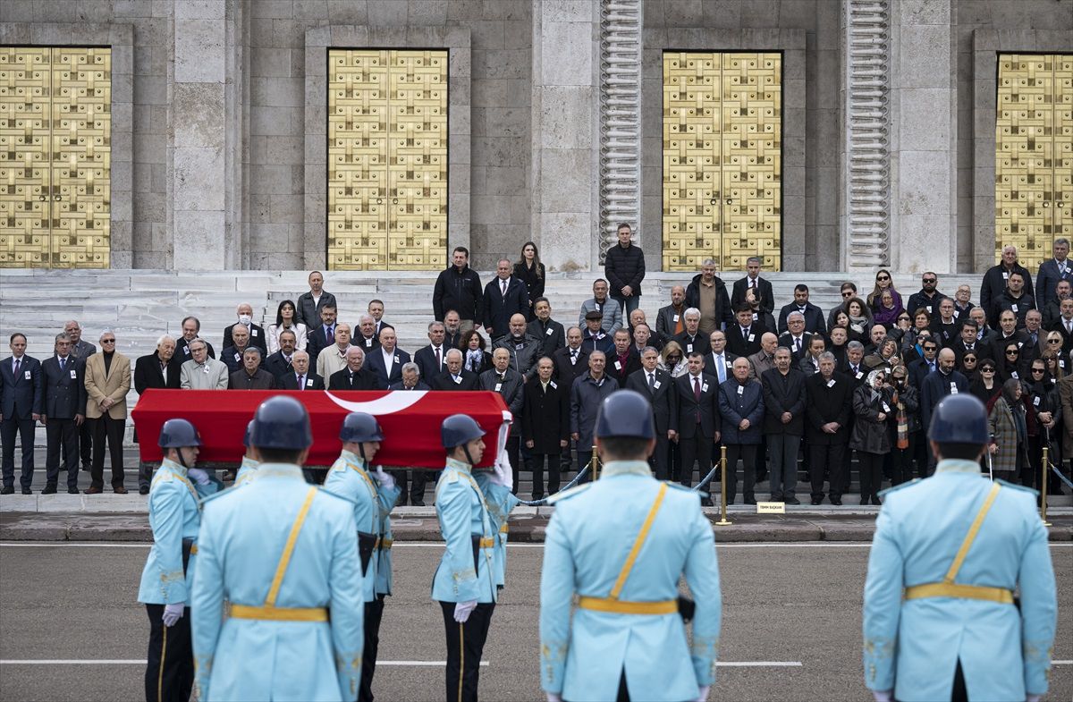 Eski Devlet Bakanı Güneş Müftüoğlu İçin Mecliste Cenaze Töreni Düzenlendi
