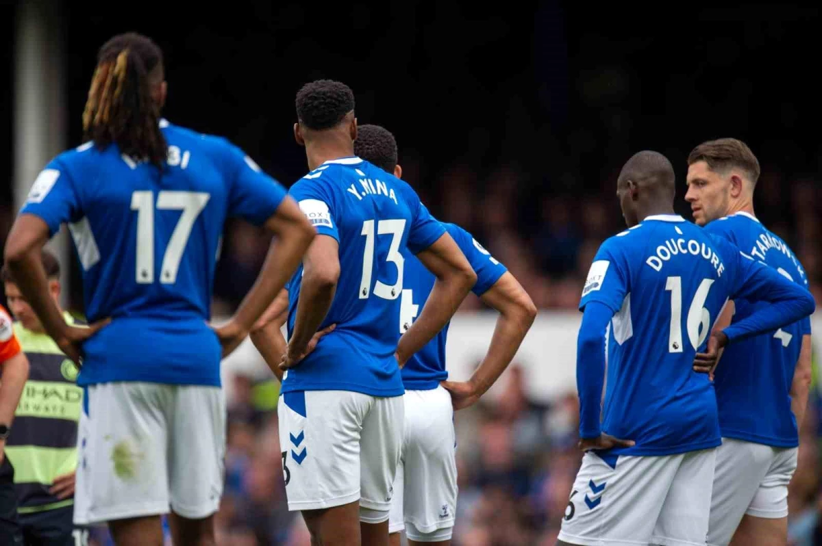 Everton\'a finansal sürdürülebilirlik kurallarını ihlal cezası