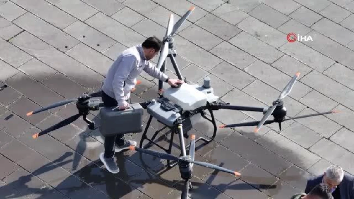 Gölbaşı Belediyesi, ilaçlama dronu ile akıllı kent uygulamasına geçti