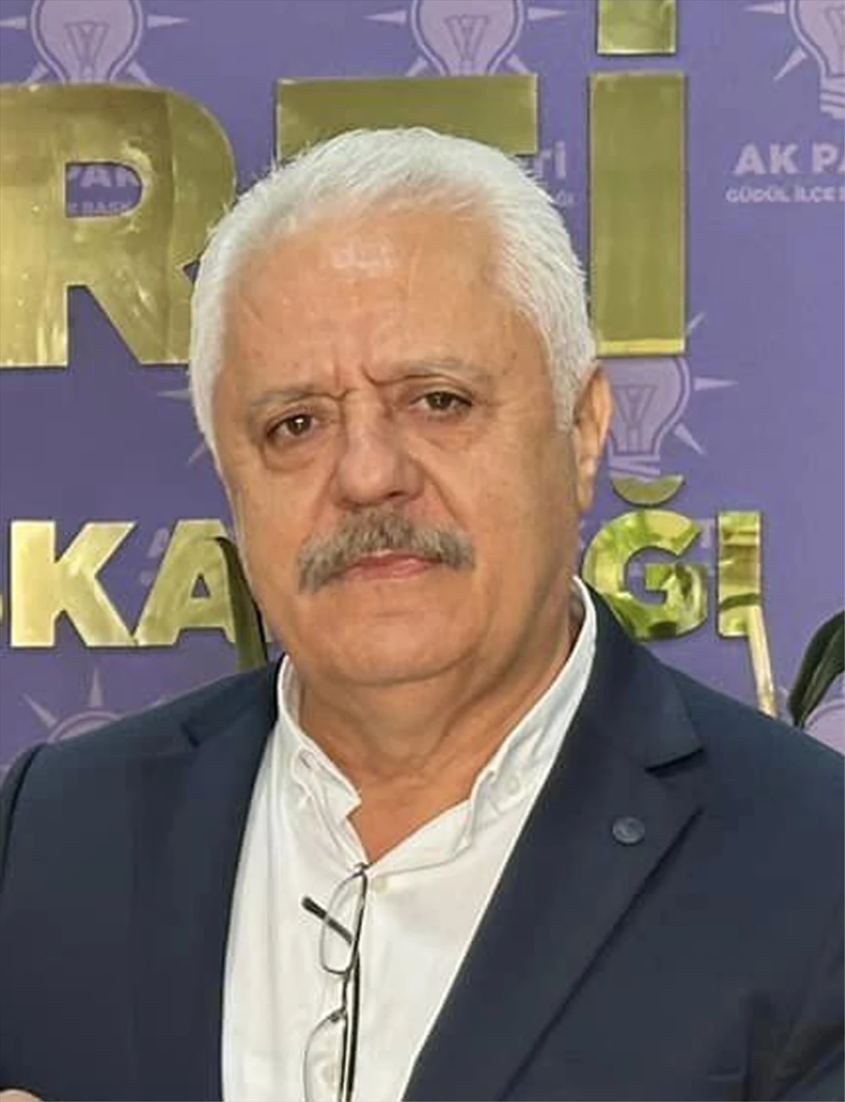 Güdül Belediye Başkanı Muzaffer Yalçın, AK Parti İlçe Başkanı Adnan Karaman\'ı ziyaret etti