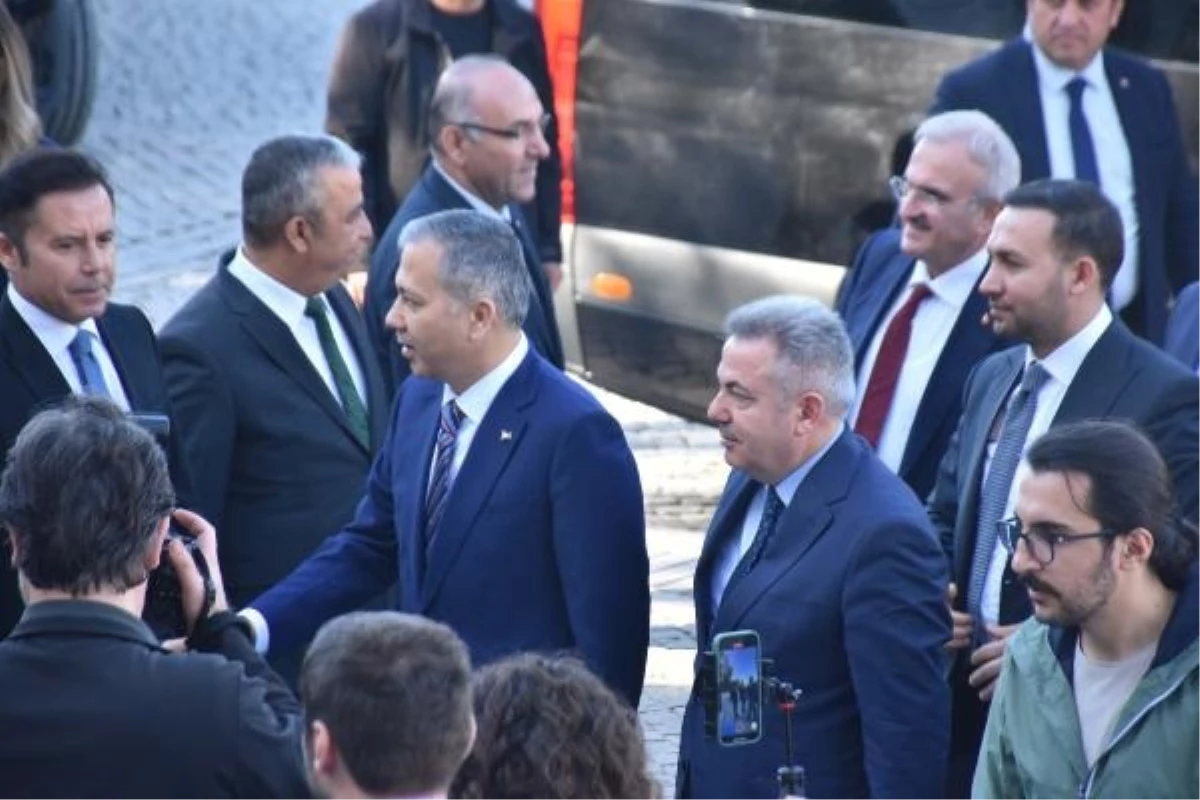 İçişleri Bakanı Ali Yerlikaya İzmir\'e ziyaret gerçekleştirdi