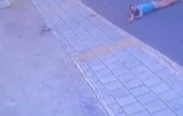 İstanbul'da bir binada patlama: 1 kişi hayatını kaybetti, 5 kişi yaralandı İstanbul'da bir binada patlama: 1 kişi hayatını kaybetti, 5 kişi yaralandı