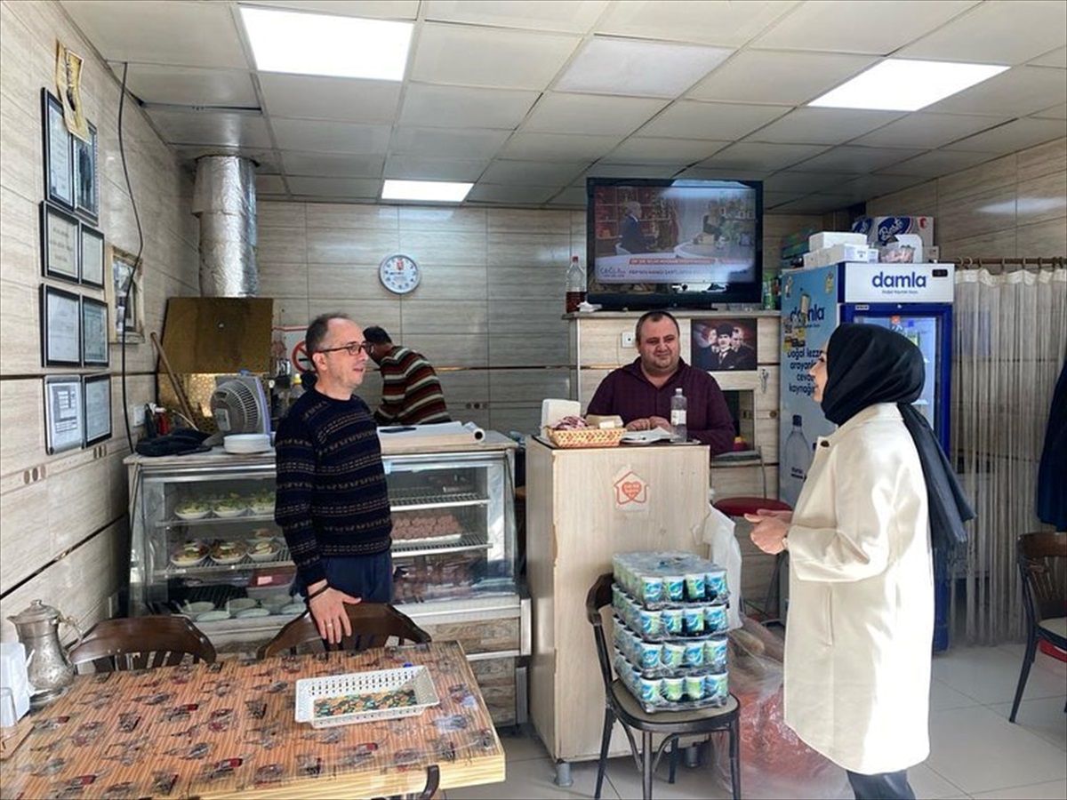 Pınarhisar Kaymakamı Esnafları Ziyaret Etti