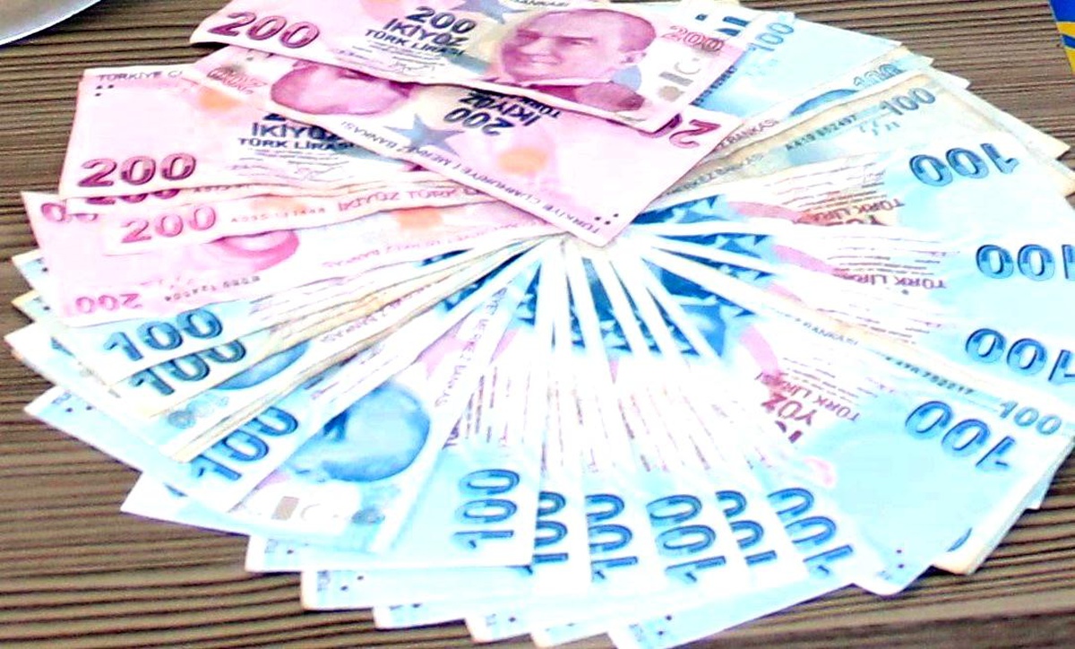 Denizli\'de Yakalanan Eskort Dolandırıcılığı Şüphelileri