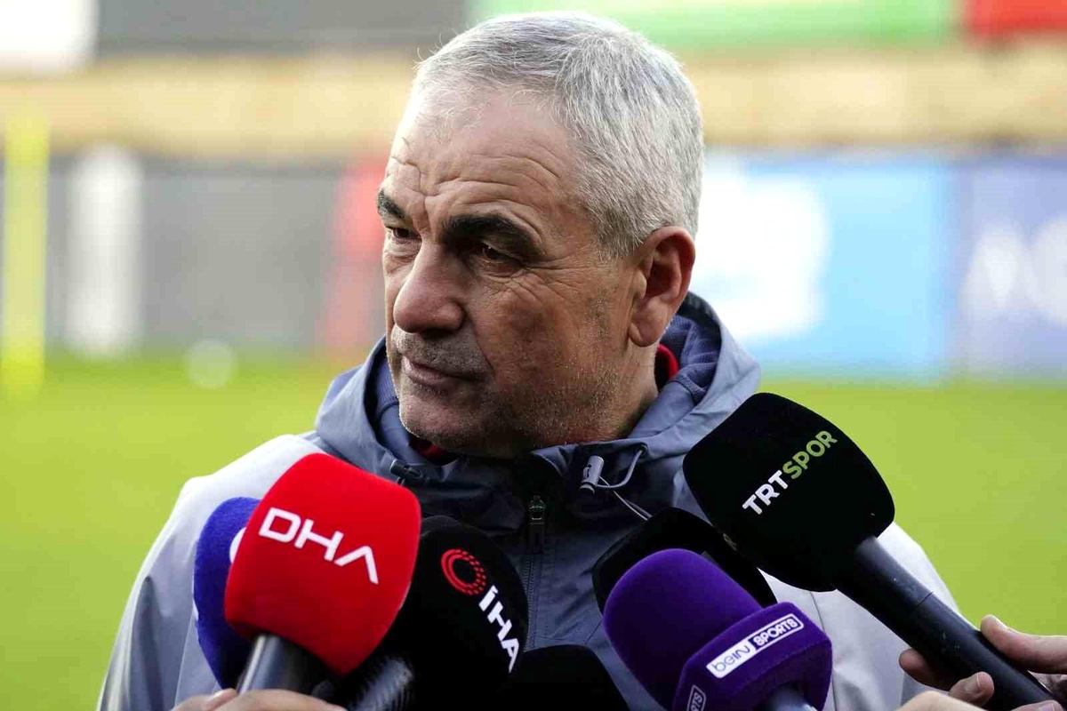 Beşiktaş Teknik Direktörü Rıza Çalımbay: Takımda Güzel Bir Hava Var