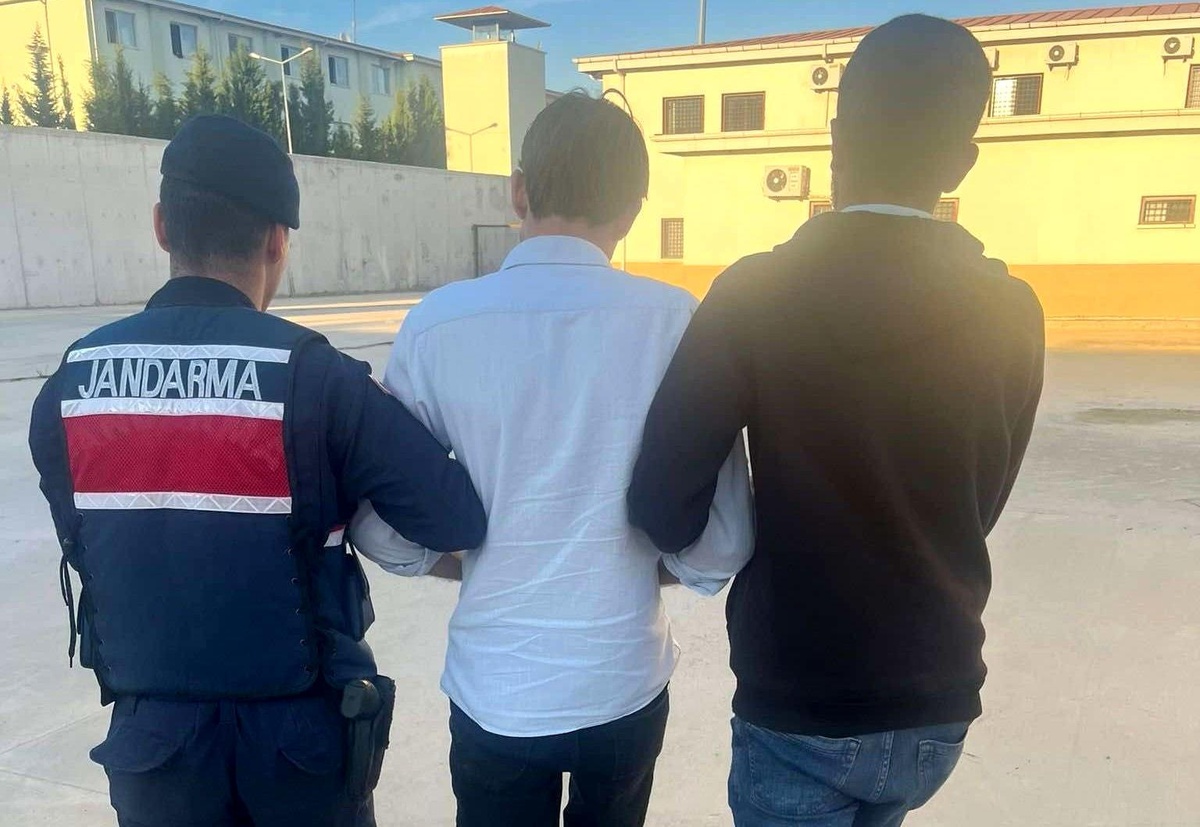 Manisa\'da 29 Yıl Hapis Cezası Bulunan Şahıs Yakalandı