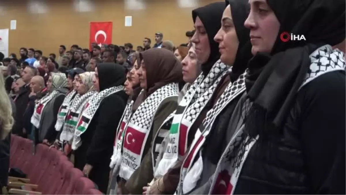 YÖK Başkanı Özvar: "En az 1 üniversitemizi dünyanın en iyi 100 üniversitesi arasına sokmak istiyoruz"