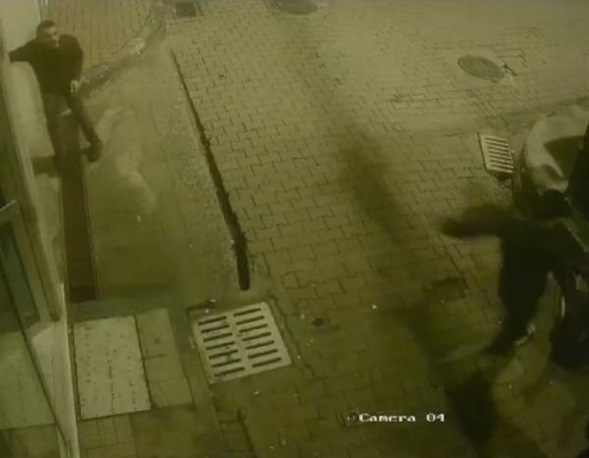 Arkadaşlarını çağırıp, öldürecekleri kişiyi sokak üzerinde aramışlar