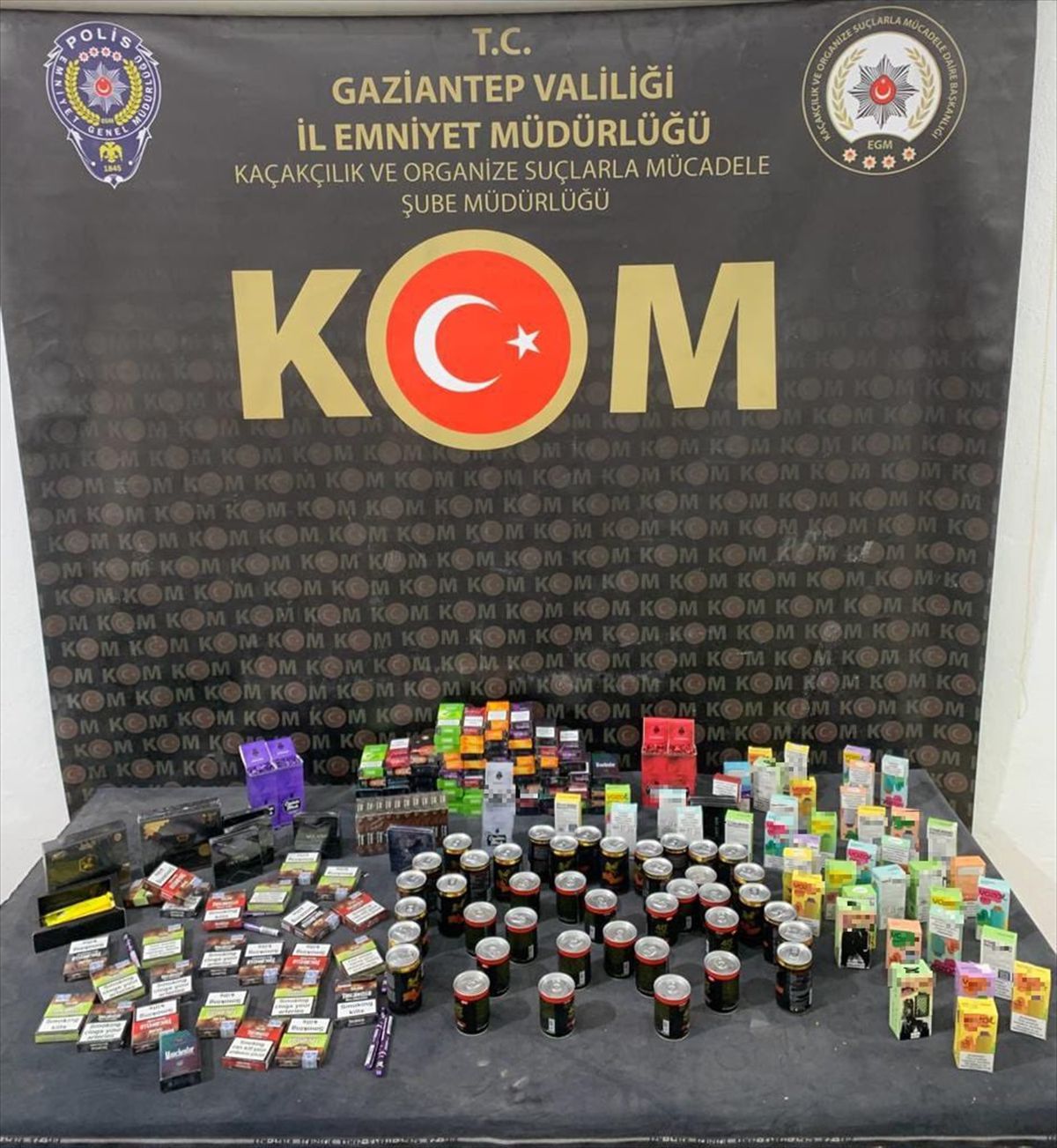 Gaziantep\'te Kaçakçılık Operasyonunda Binlerce Sigara ve Elektronik Sigara Ele Geçirildi