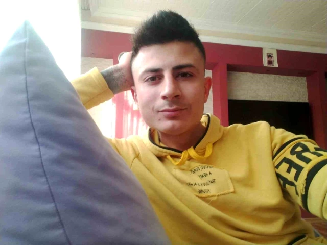 Manisa'da kaybolan Engin Arslan'ın Suriye'de cezaevinde olduğu ortaya çıktı