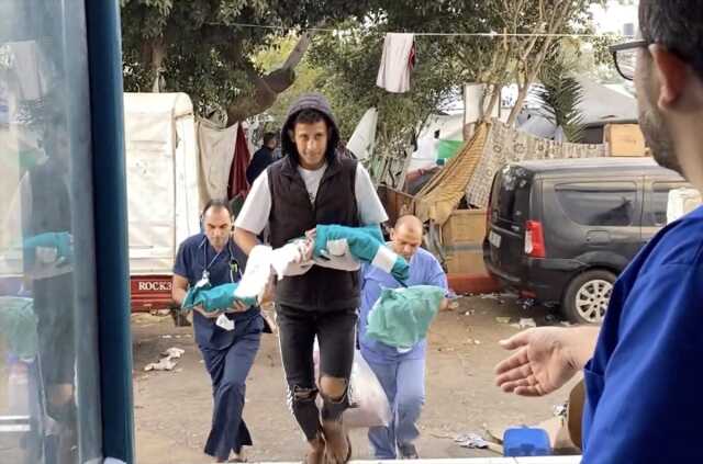 İsrail ordusu, Şifa Hastanesi'nin boşaltılmasını istedi! Bir saatlik süre verdiler İsrail ordusu, Şifa Hastanesi'nin boşaltılmasını istedi! Bir saatlik süre verdiler