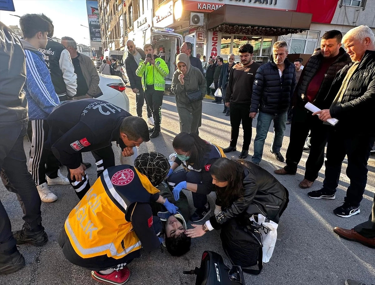 Karamürsel\'de motosiklet kazası: Sürücü yaralandı