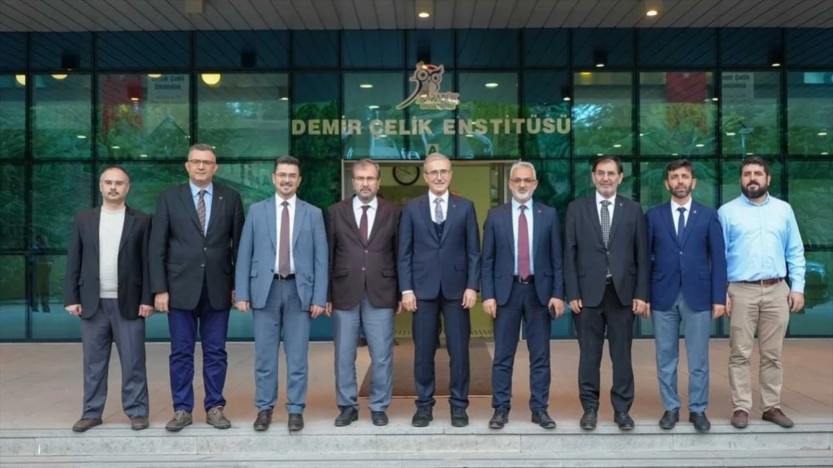 KARDEMİR Yönetim Kurulu Başkanı Karabük Üniversitesi Demir Çelik Enstitüsünü Ziyaret Etti