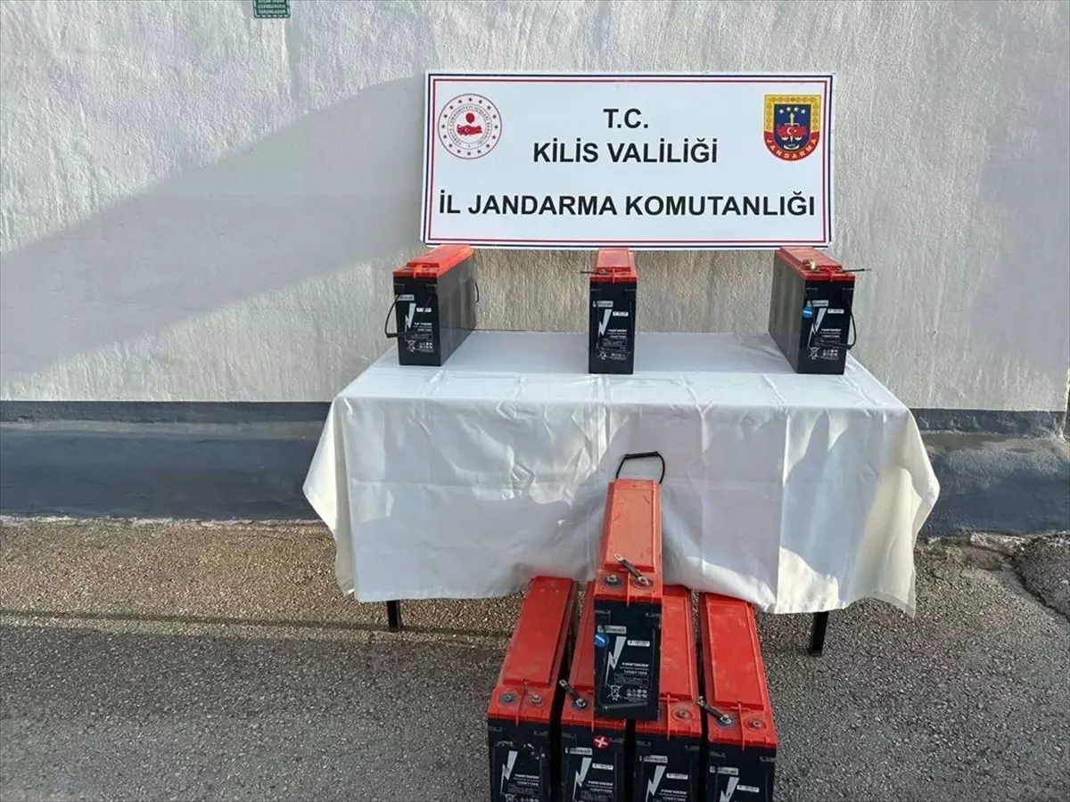 Kilis\'te Baz İstasyonundan Akü Çalma İddiasıyla Bir Şüpheli Tutuklandı
