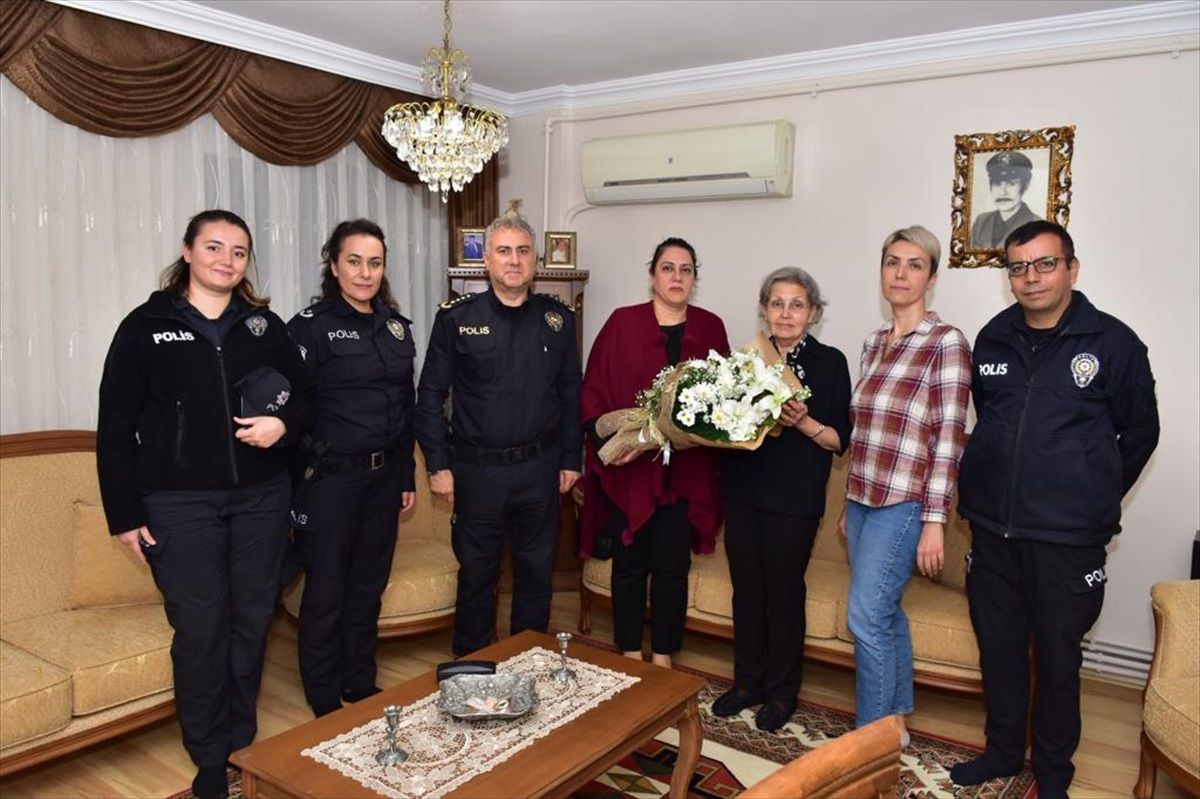 Manisa İl Emniyet Müdürü Aktaş\'tan şehit ailesine ziyaret