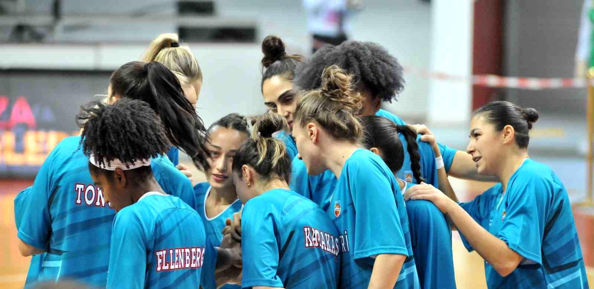 Melikgazi Kayseri Basketbol, Galatasaray maçı için İstanbul\'a gidiyor