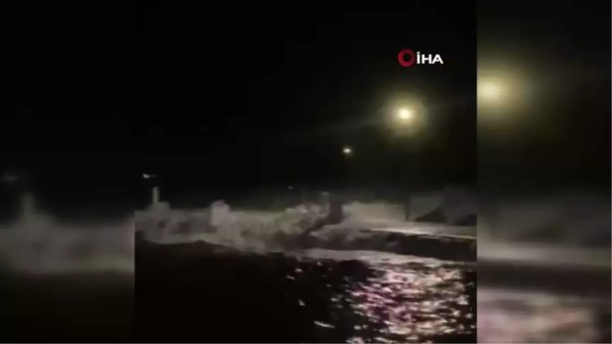 Antalya\'da fırtına balıkçı teknelerini batırdı