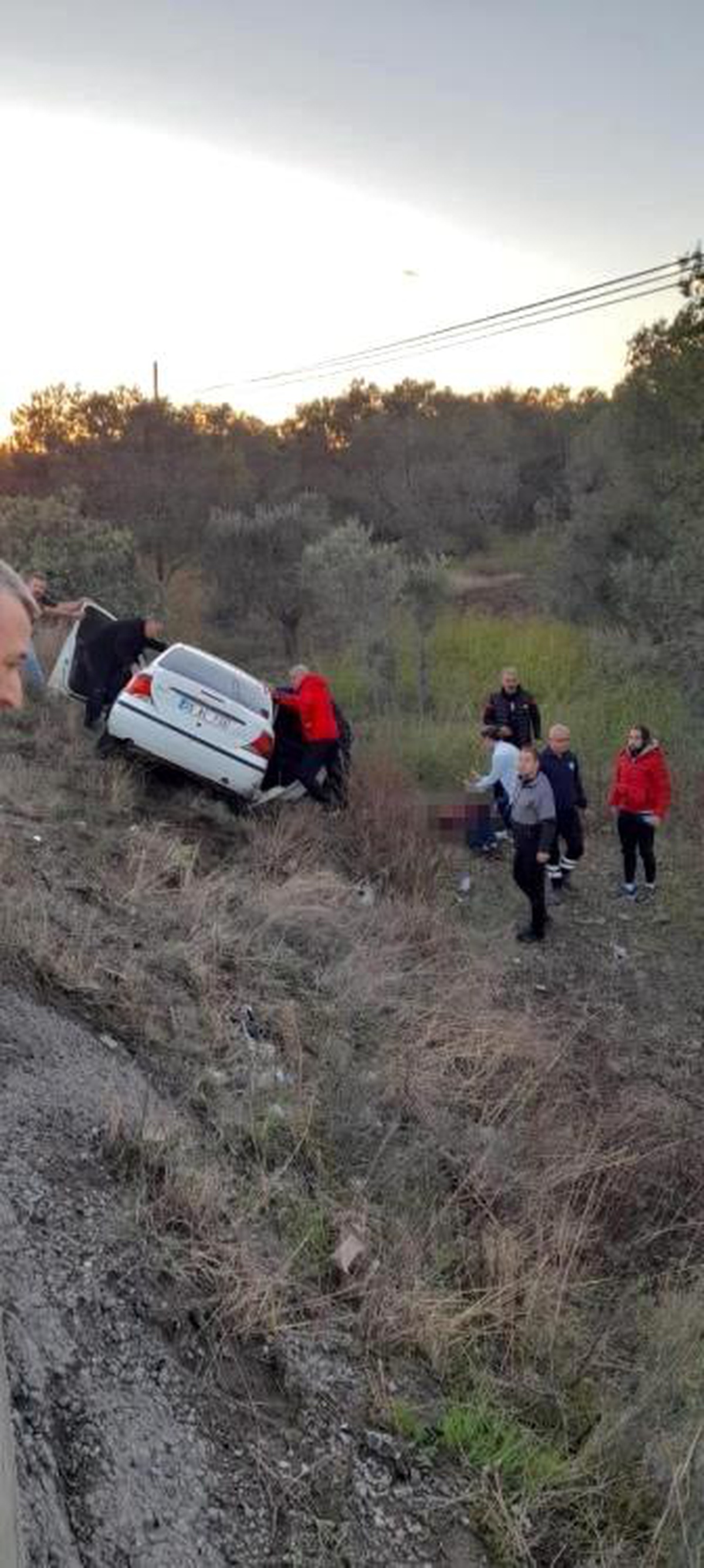 Balıkesir Havran\'da Otomobil ve Traktör Çarpışması: 1 Ölü, 5 Yaralı