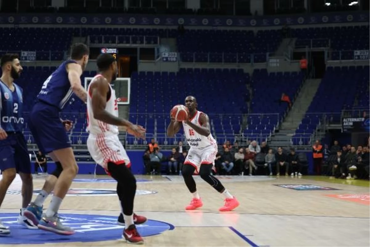 Bahçeşehir Koleji, Büyükçekmece Basketbol\'u mağlup etti
