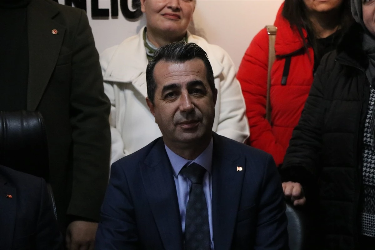 CHP Genel Başkan Yardımcısı Erhan Adem: Yerel seçimden sonra erken genel seçime gidileceğine inanıyorum