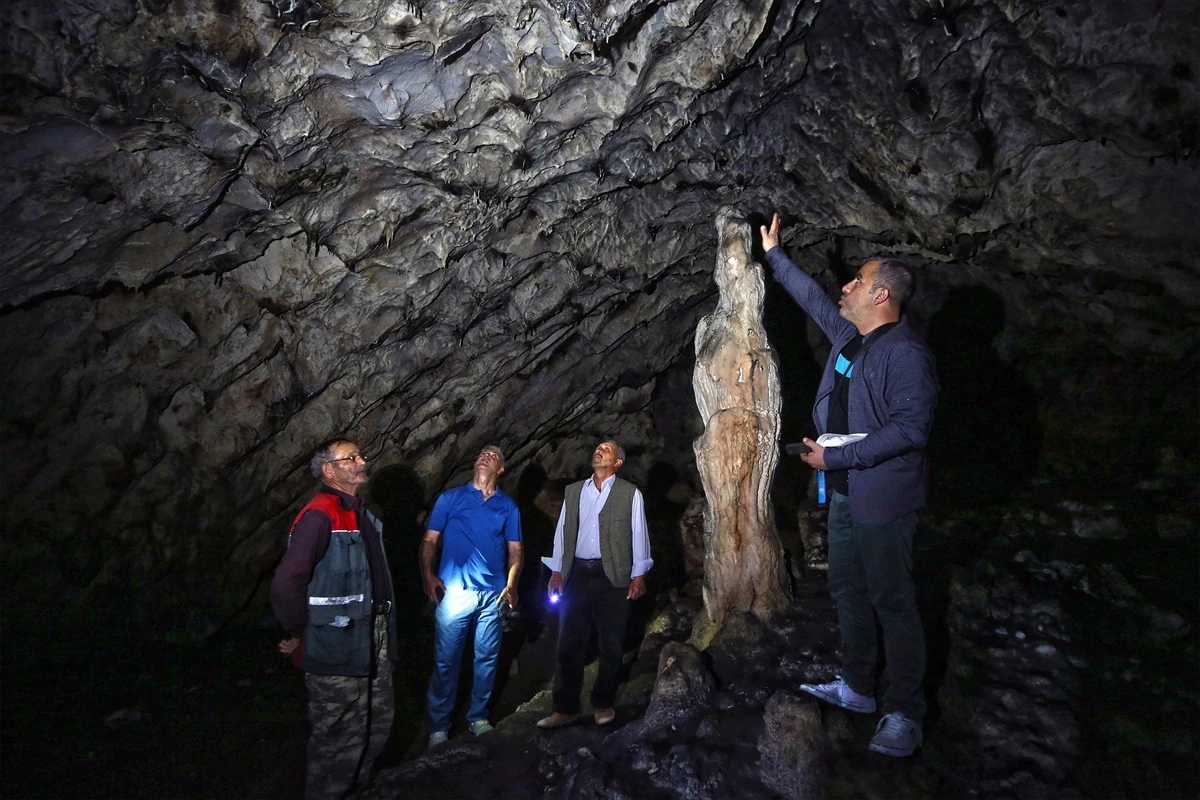 DOSYA HABER/TÜRKİYE\'NİN MAĞARALARI - Doğu\'daki mağaralar geçmişe yolculuk için ziyaretçilerini bekliyor