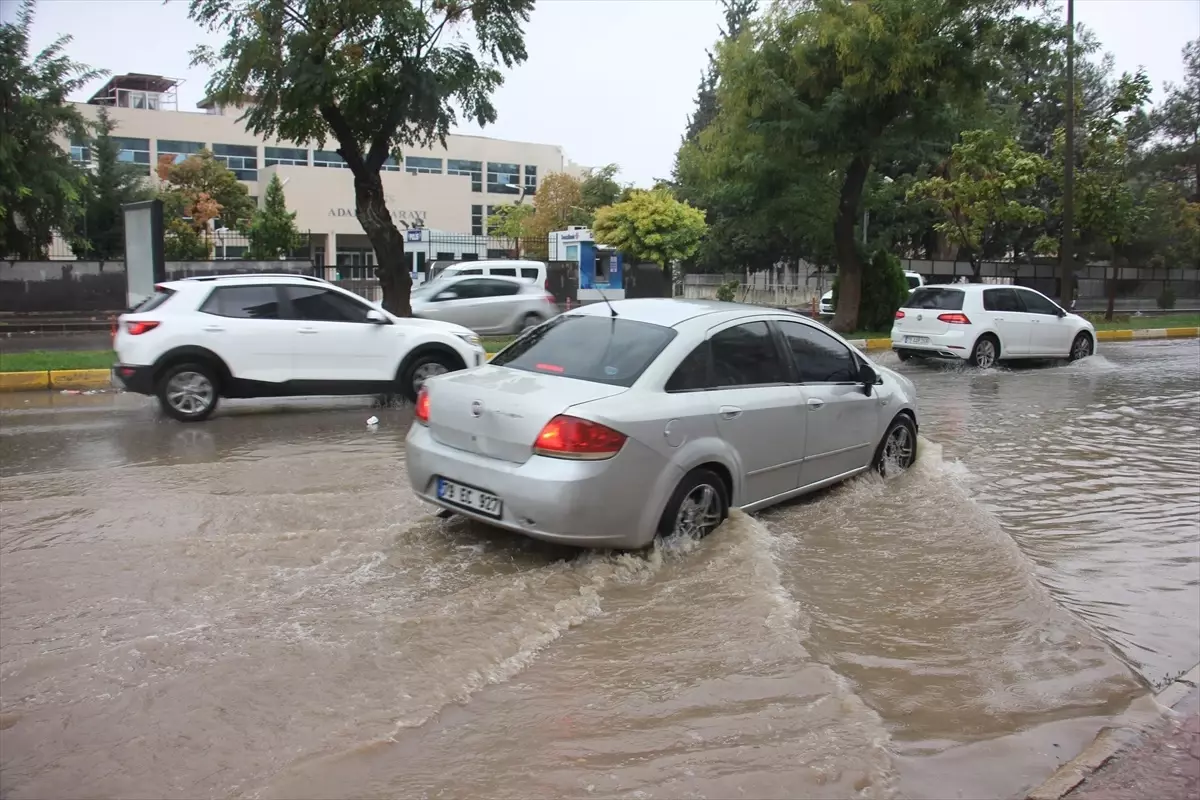 Kilis\'te sağanak etkili oluyor