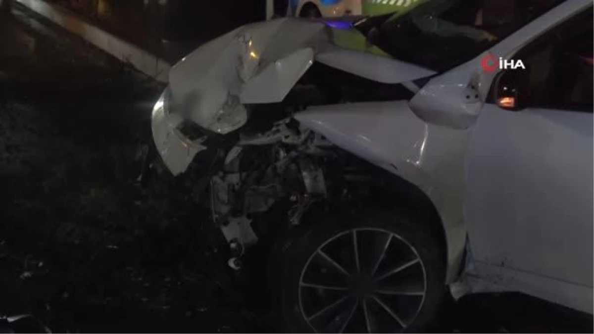 Kütahya\'da Trafik Kazası: 2 Kişi Yaralandı