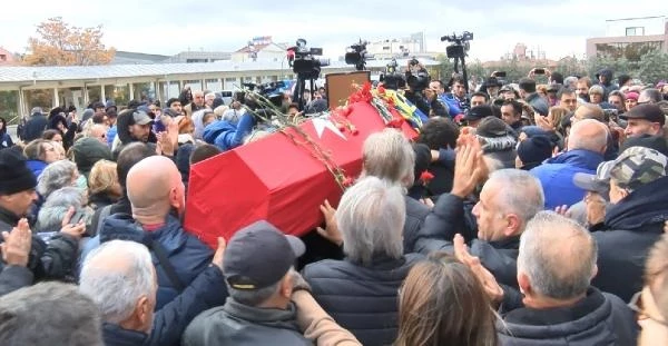 Metin Uca'nın cenazesi Ankara'da toprağa verildi