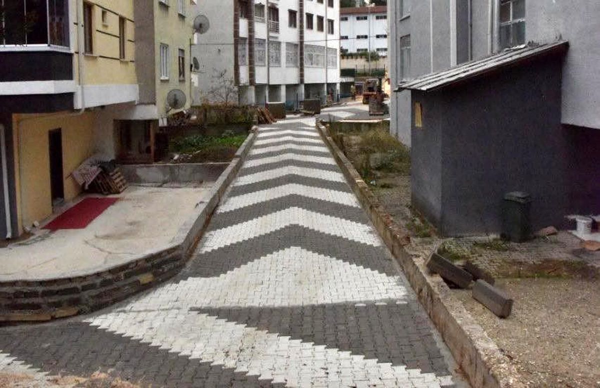 Bilecik\'te yol çalışmaları devam ediyor