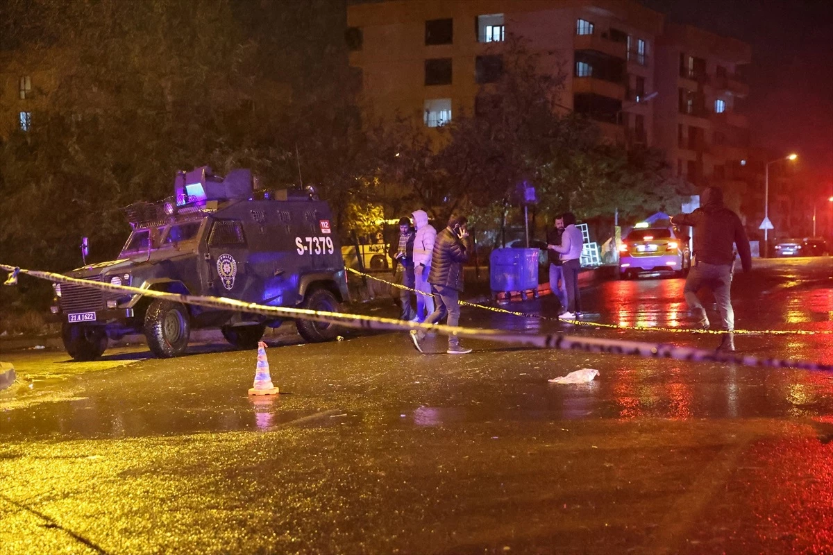 Diyarbakır\'da çıkan silahlı kavgada yaralanan kişi tedavi altına alındı