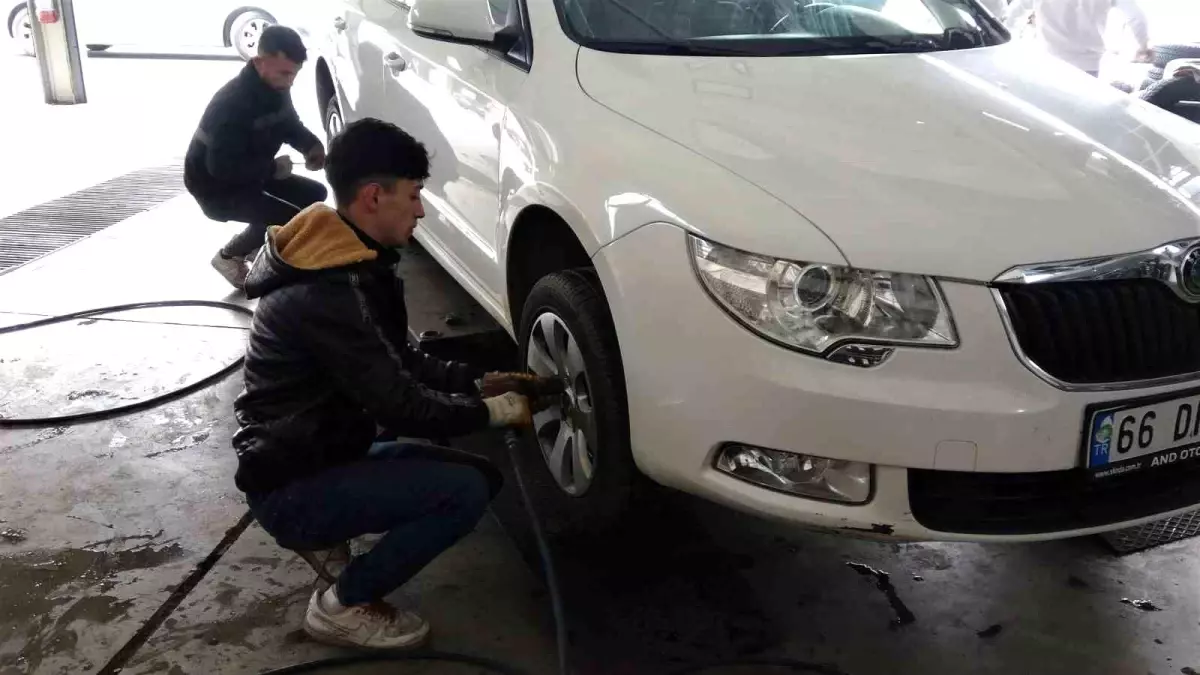 Yozgat\'ta Kar Lastiği Yoğunluğu