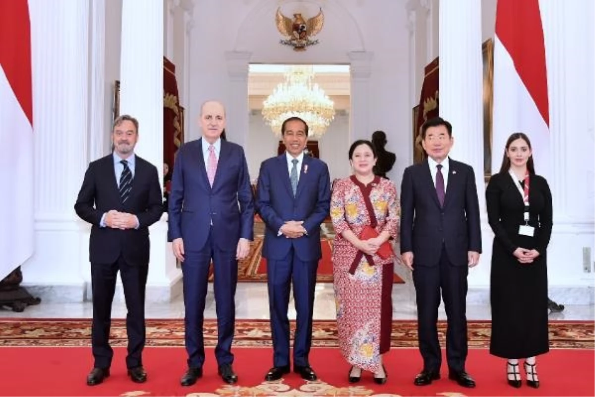 TBMM Başkanı Kurtulmuş, Endonezya Cumhurbaşkanı Widodo ile görüştü